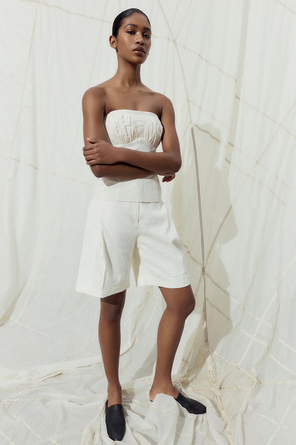 Bella Shorts Natural - Image 3